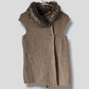 Zara Vintage Neutral Faux Fur Trim Collar Wool Blend Knit Vest Winter Layering